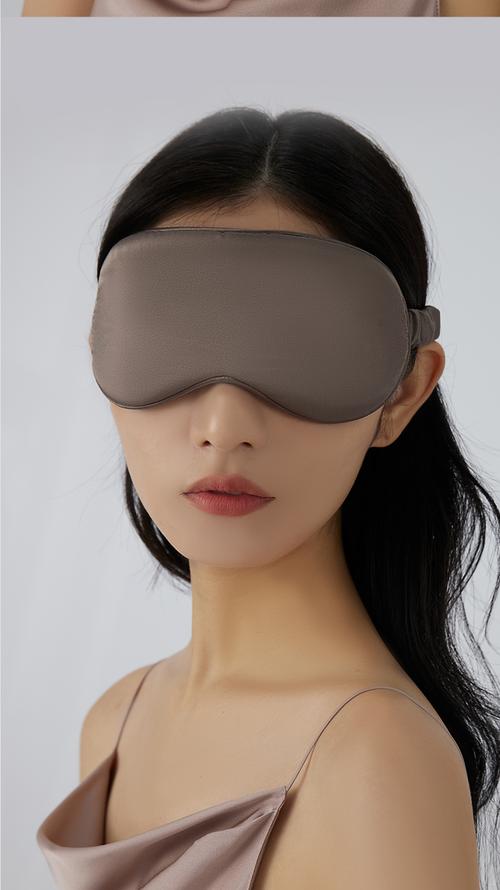 夏日安睡的秘密武器 SleepSheep真丝眼罩测评